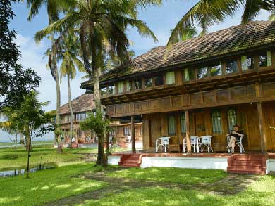 Coconut Lagoon mansion view